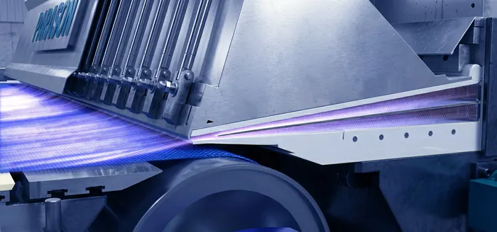 Parason hydraulic headbox for a paper board making machine